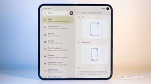 Foldable Phones - What no one tells you 3 foldable phone - side by side apps