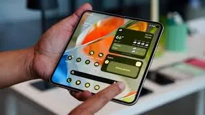Foldable Phones - What no one tells you 4 google pixel v samsung fold